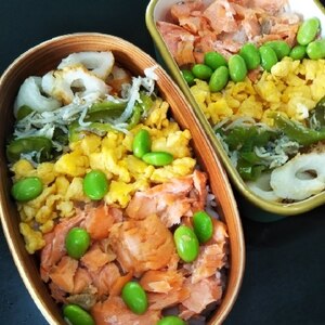 幼児食　枝豆と海苔と鮭フレークの丼